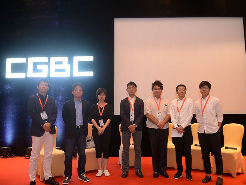 图3-通耀泛娱乐圆桌会议嘉宾合影.jpg