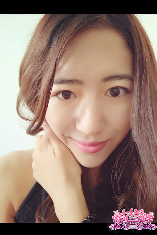 图01 张小晚儿.jpg