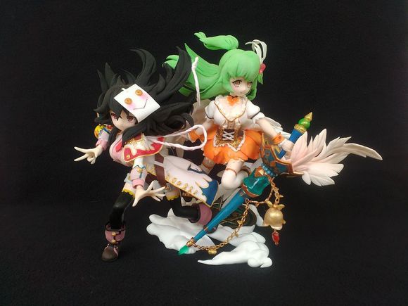 1444717933196715.jpg 图3.《梅露可物语》玩家粘土作品.jpg